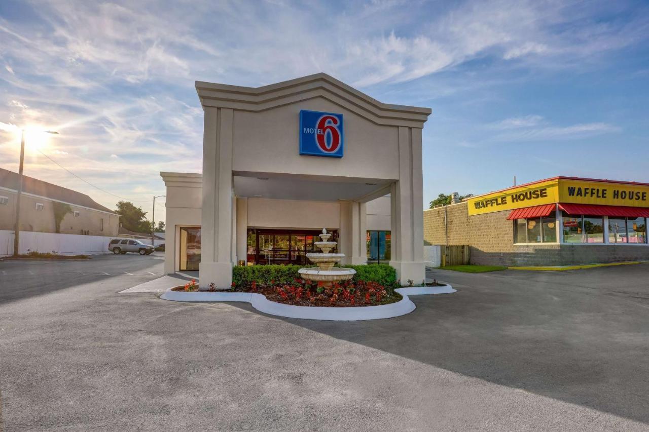 Motel 6-Jacksonville, Nc Eksteriør billede