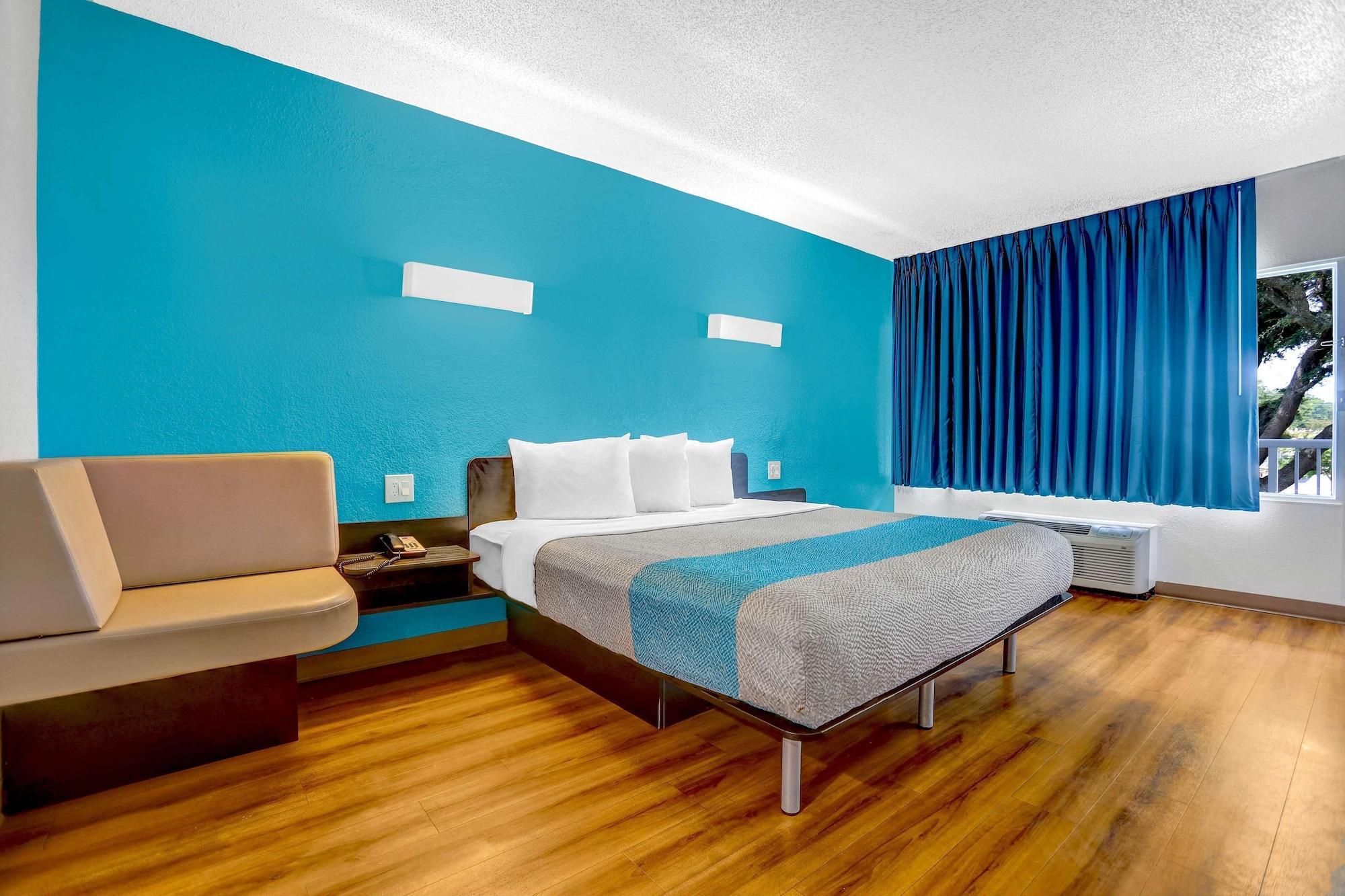 Motel 6-Jacksonville, Nc Eksteriør billede