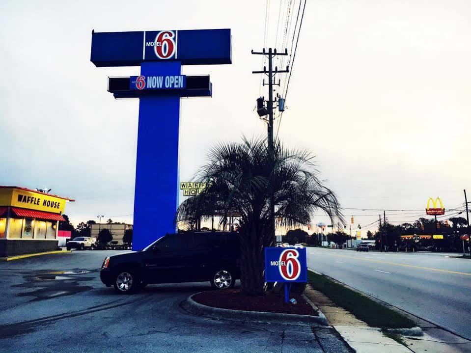 Motel 6-Jacksonville, Nc Eksteriør billede
