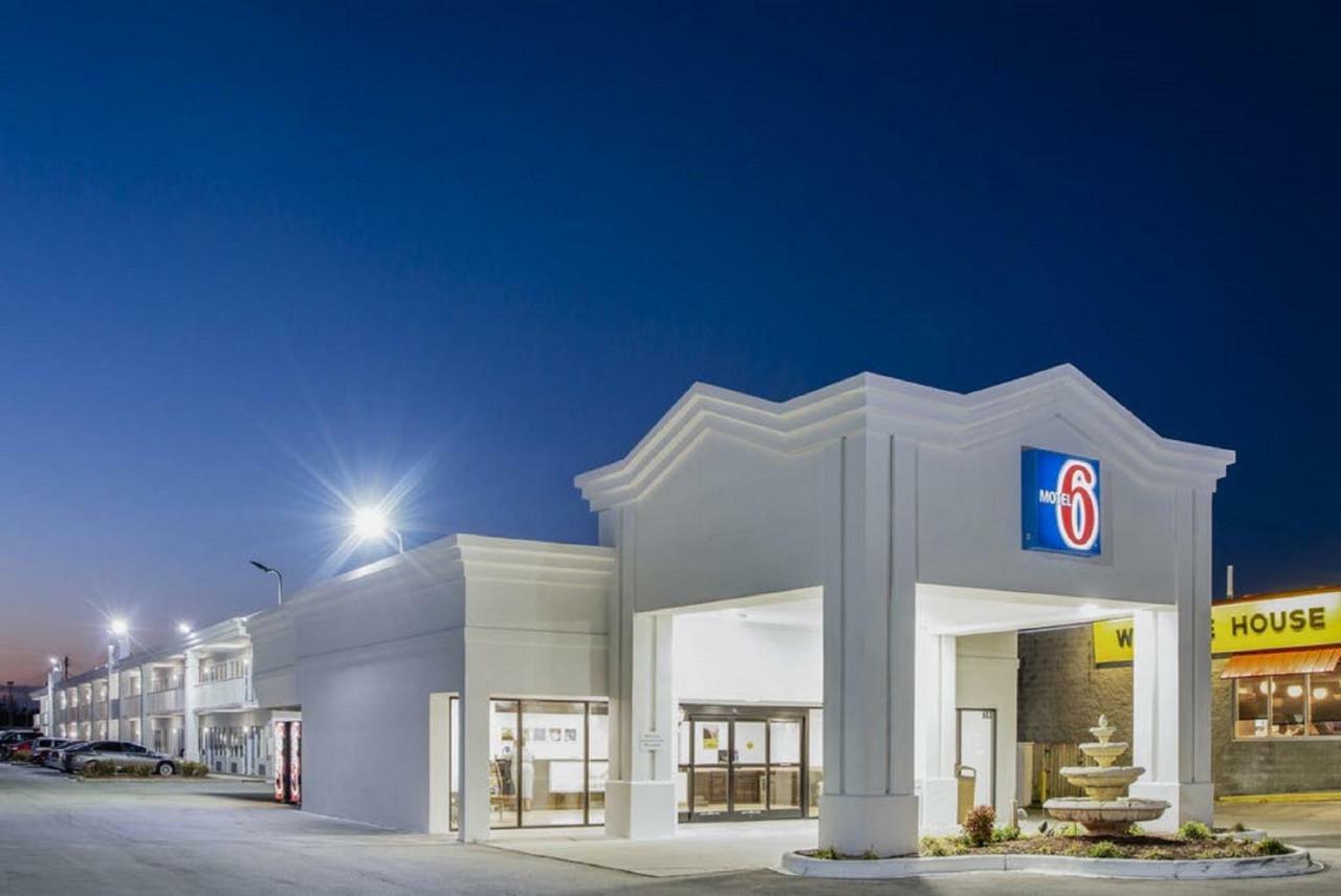 Motel 6-Jacksonville, Nc Eksteriør billede